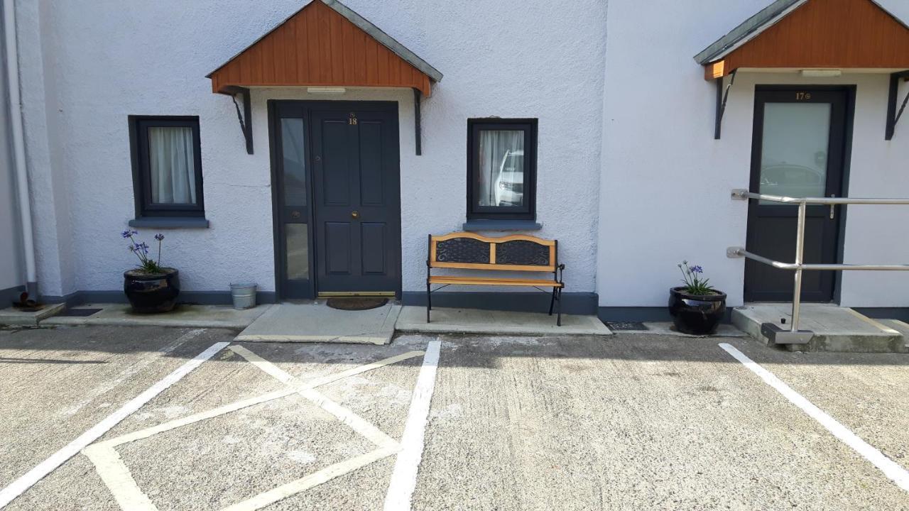 Jim Mcgee'S Hotel Wexford Exterior photo